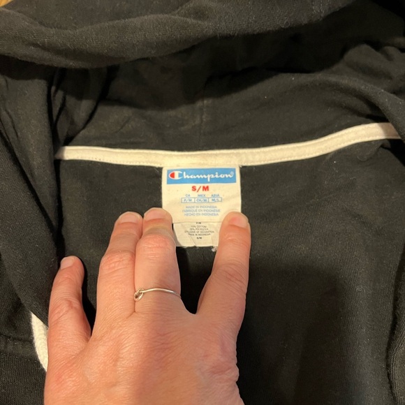 🖤Champion oversized black full-zip hoodie, size S/M — fits very large. - Picture 2 of 9